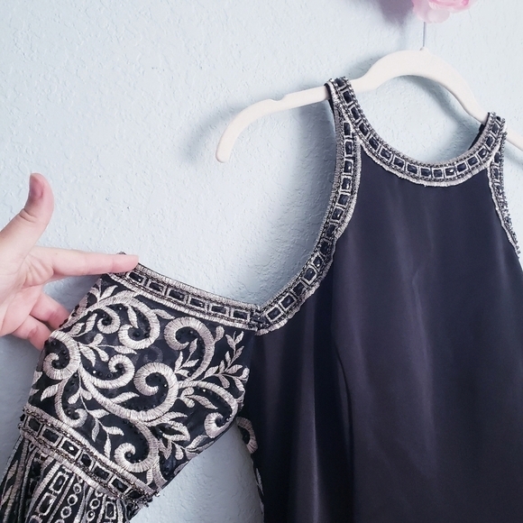 Ellie Wilde Mon Cheri Black Embroidered Bellsleeve Cold Shoulder Gown Prom Dress - Picture 6 of 13